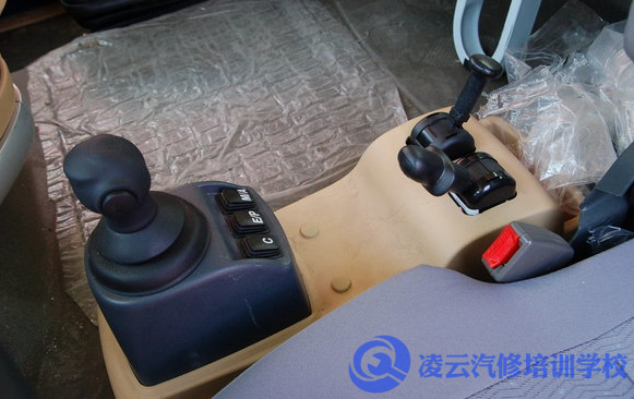 自动变速器重卡